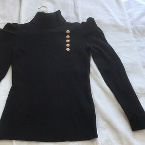 Frank Lyman turtleneck